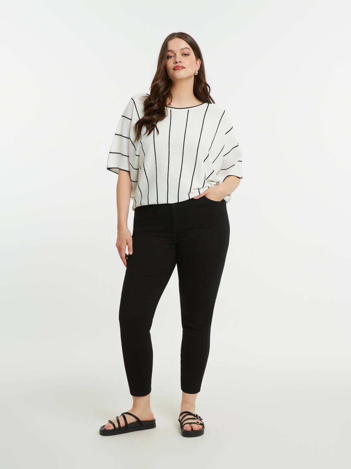 Basic slim black jeans