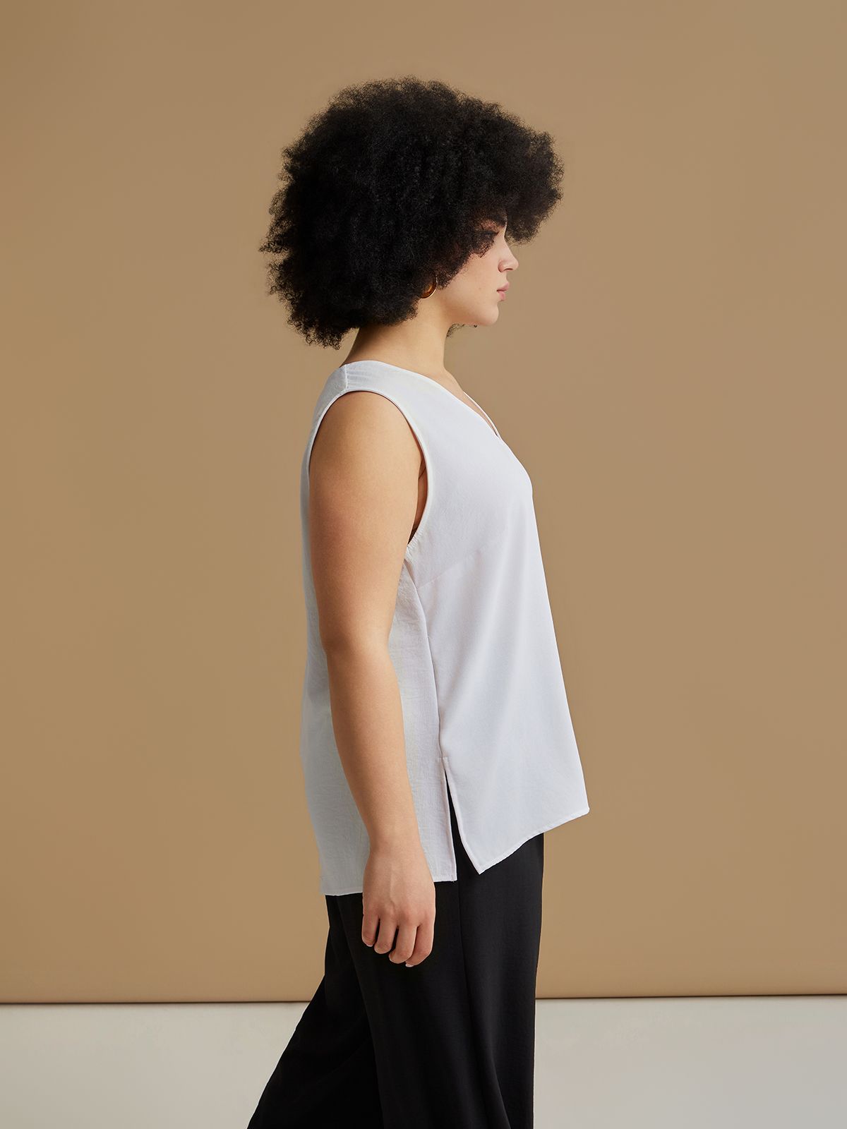 Airwashed crepe sleeveless top