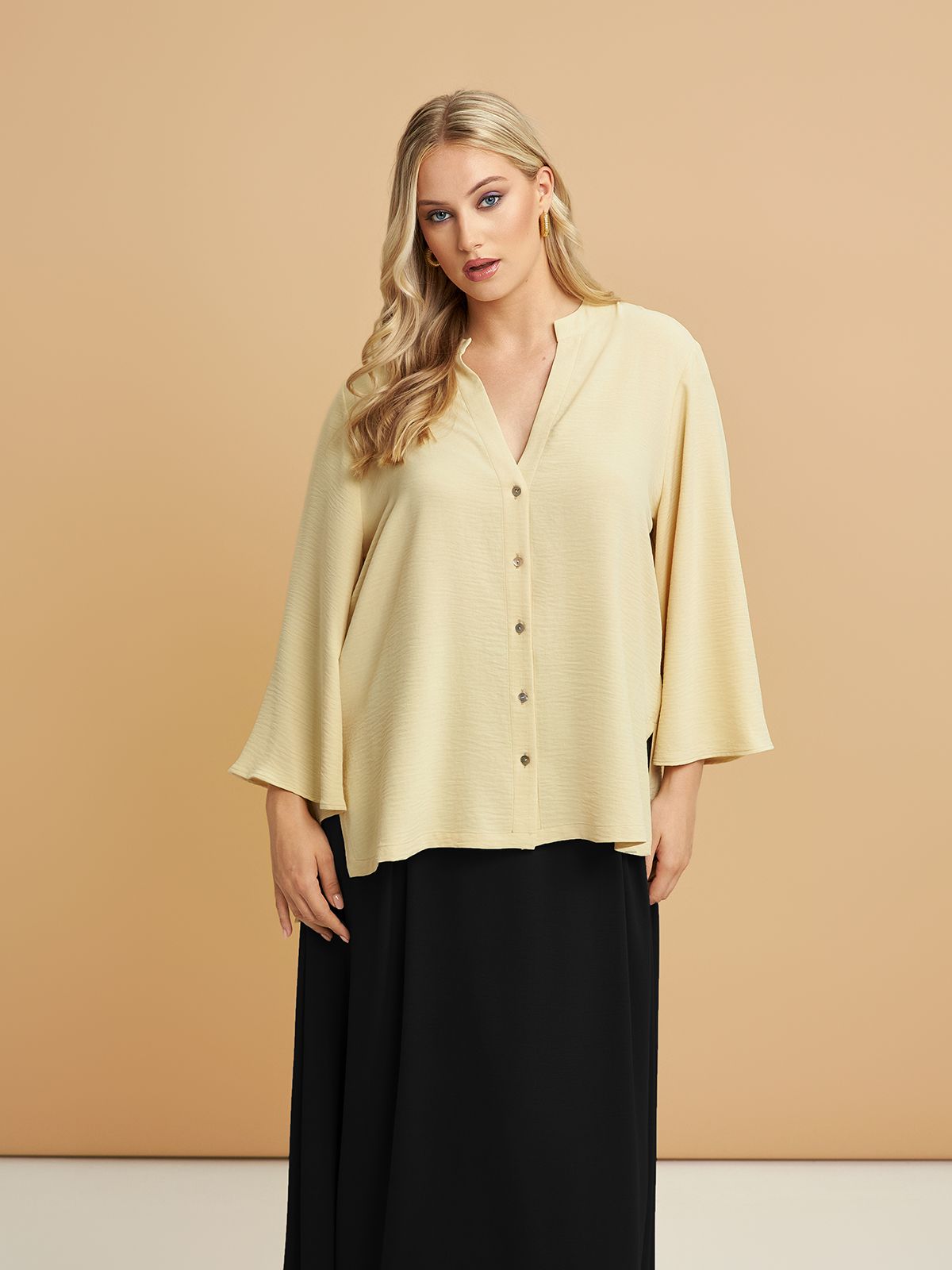 Mat Fashion Πουκάμισο κρεπ airwashed με V-λαιμόκοψη Κιτρινο