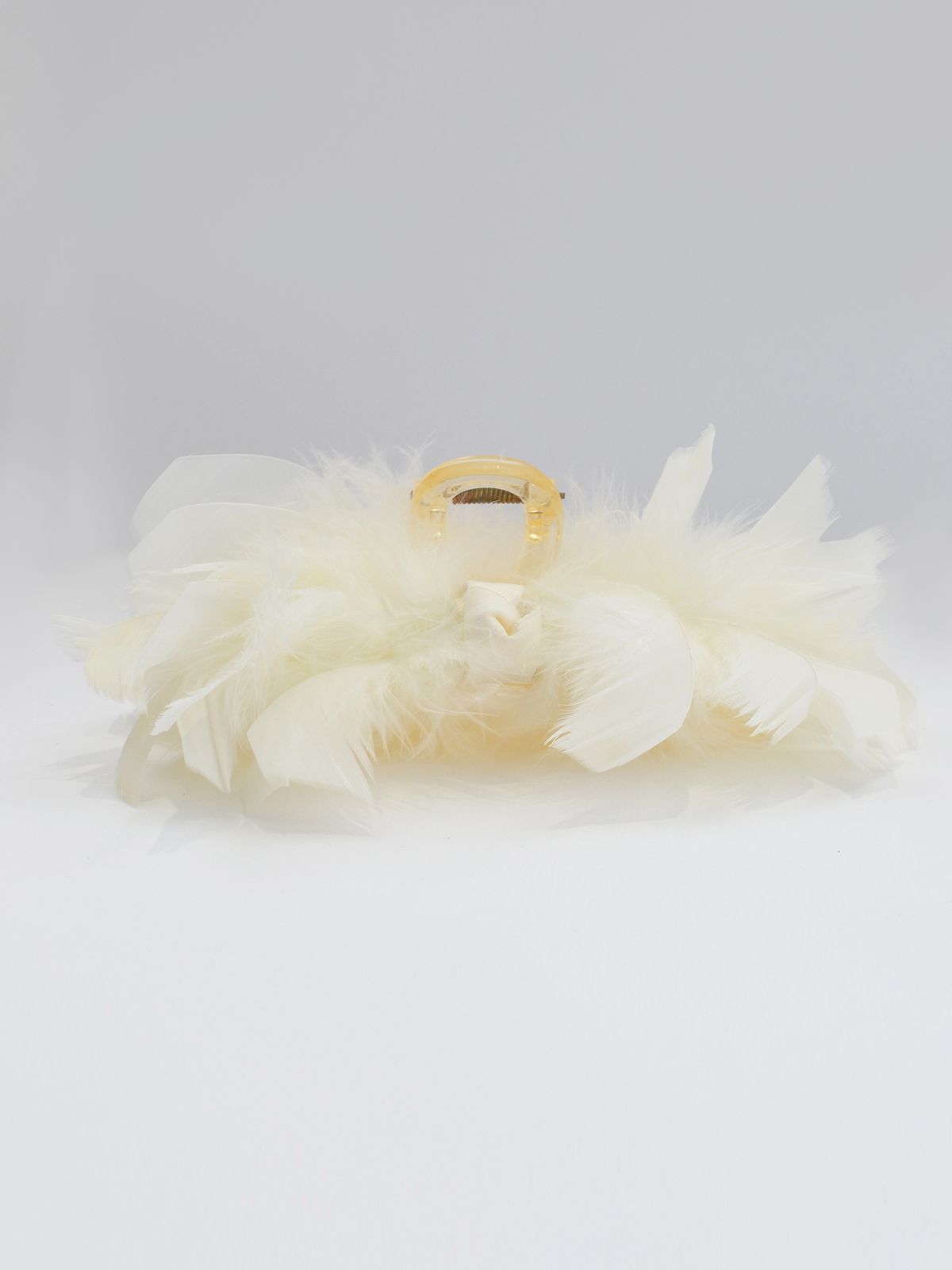 Off-white feather hair claw