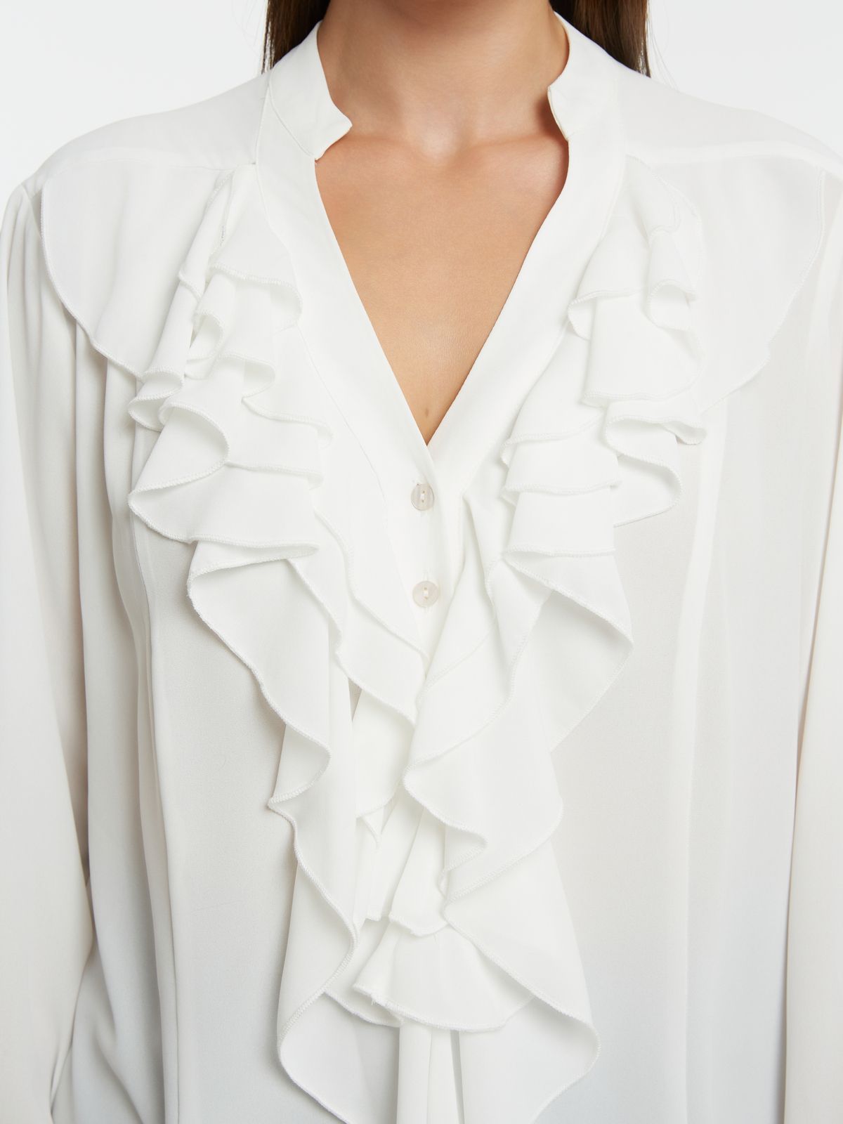 Balloon-sleeve ruffle front blouse