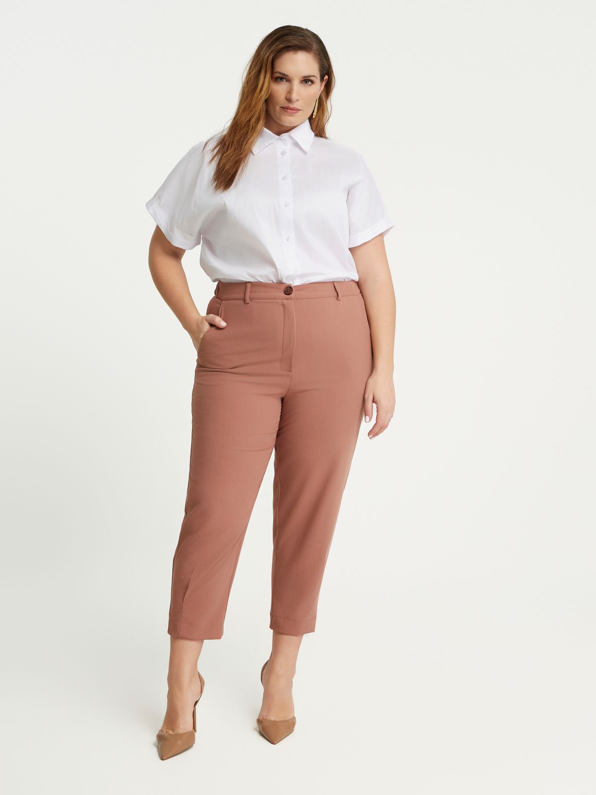 Carrot-fit tailored pants with front crease