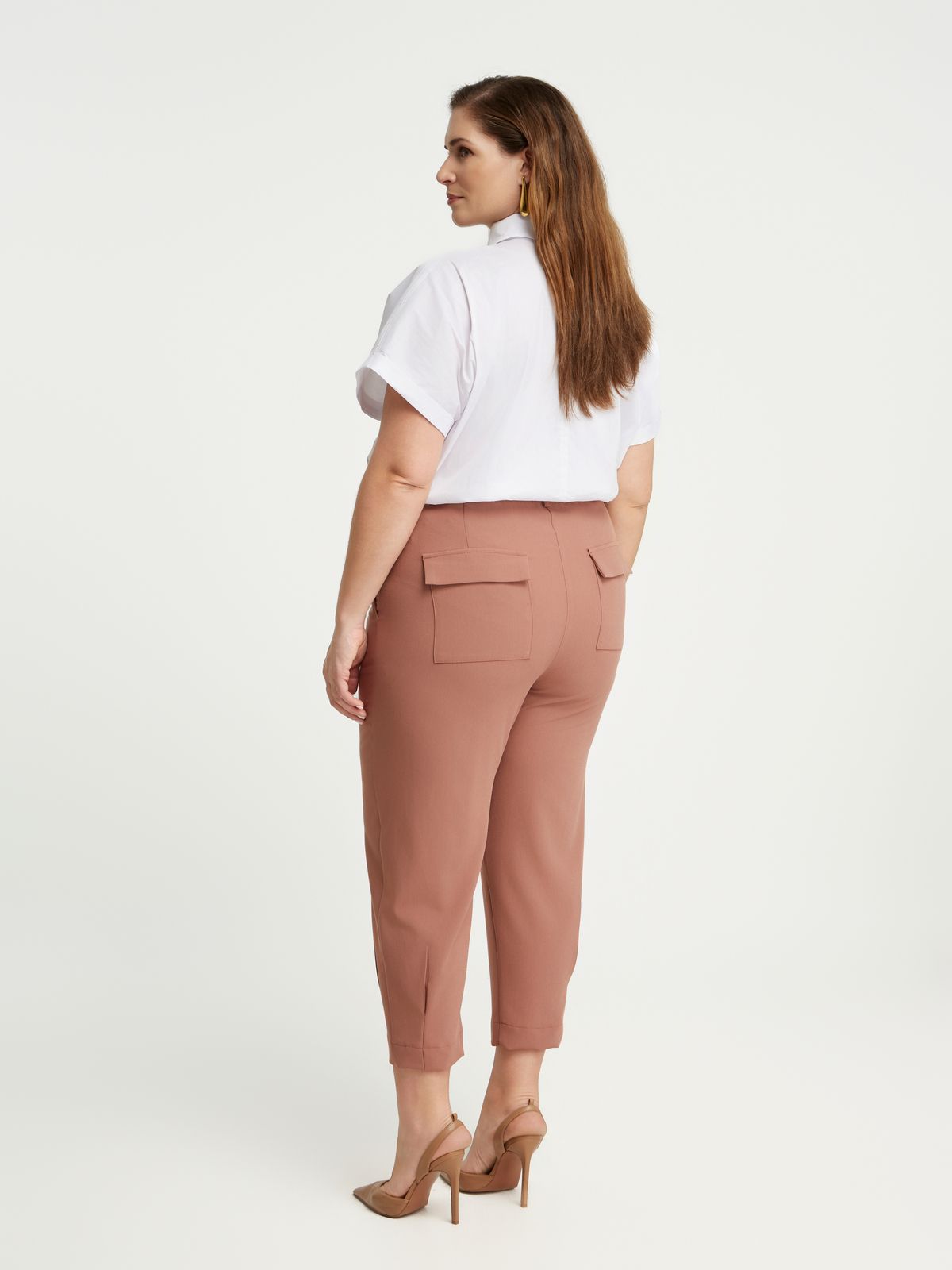Carrot-fit tailored pants with front crease