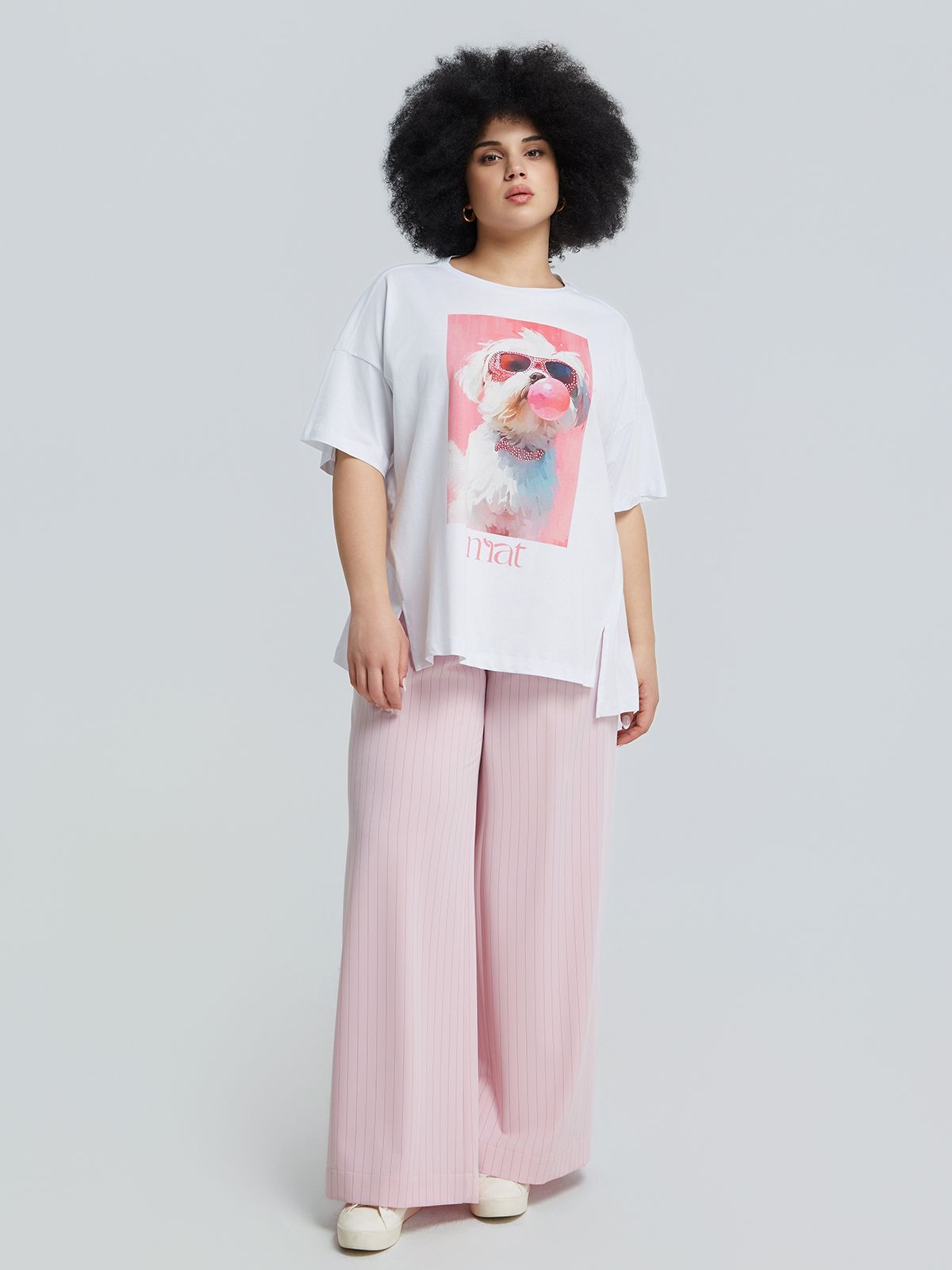Cotton t-shirt with chewing gum dog print & strass