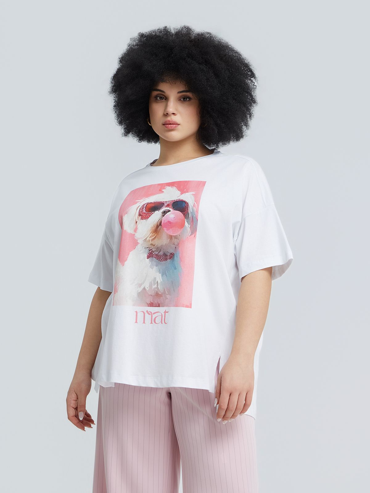 Cotton t-shirt with chewing gum dog print & strass
