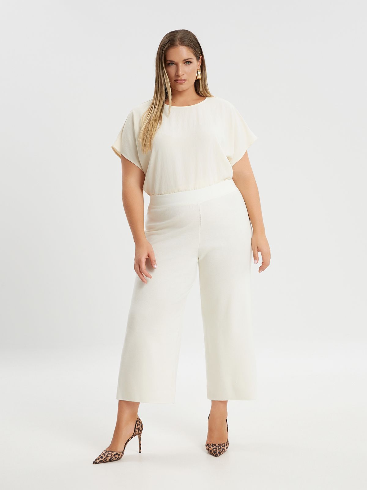 Fine knit culotte trousers