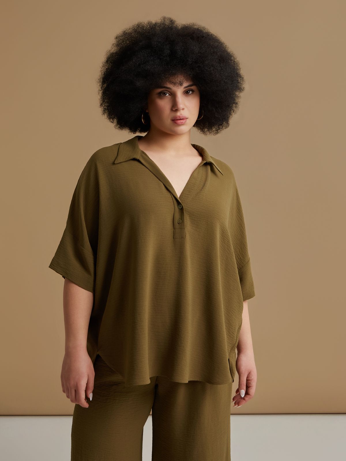 Airwashed crepe blouse with point collar