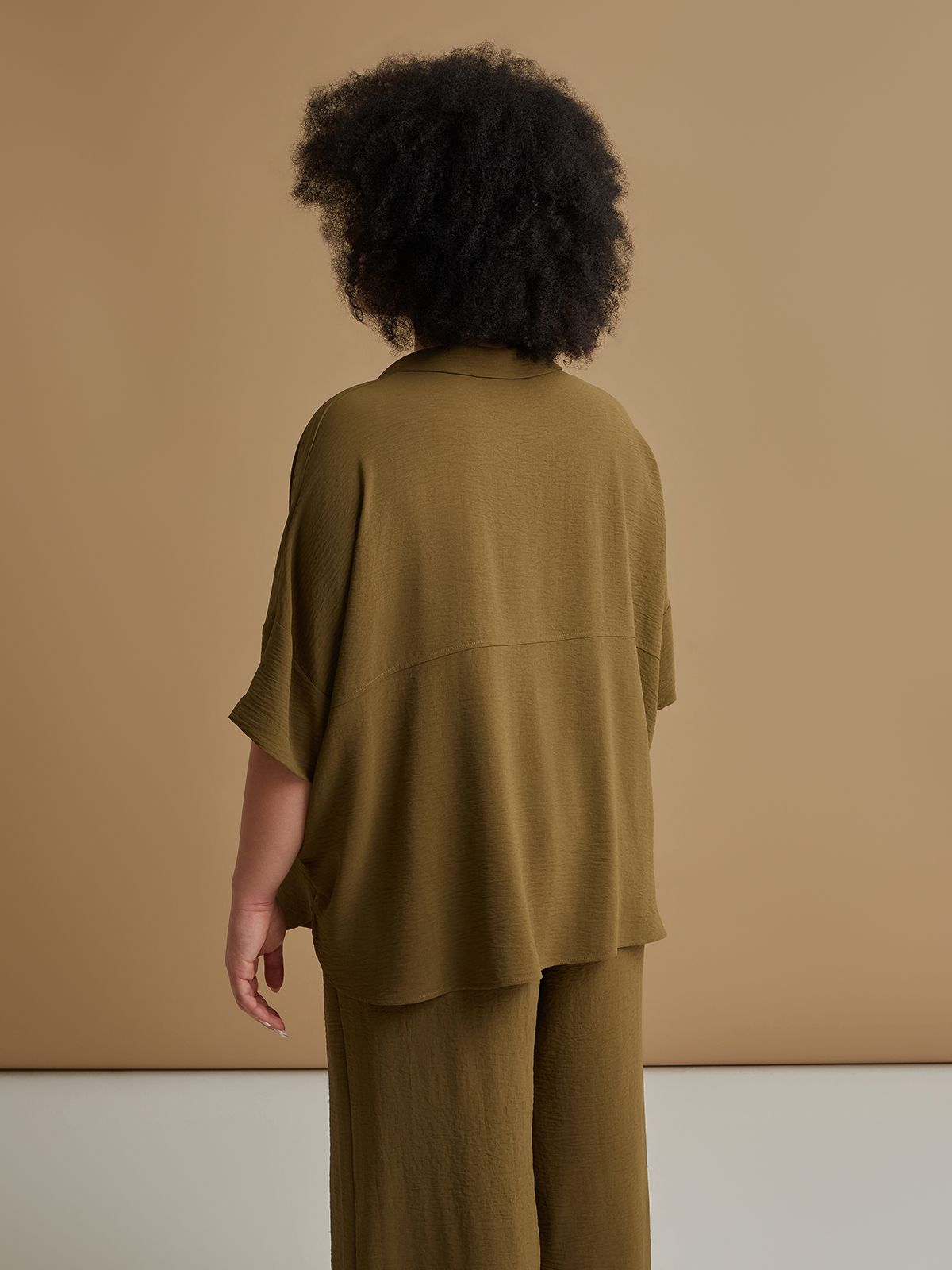 Airwashed crepe blouse with point collar
