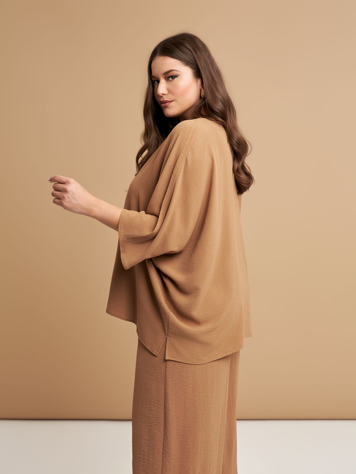 Airwashed crepe V-neck shirt
