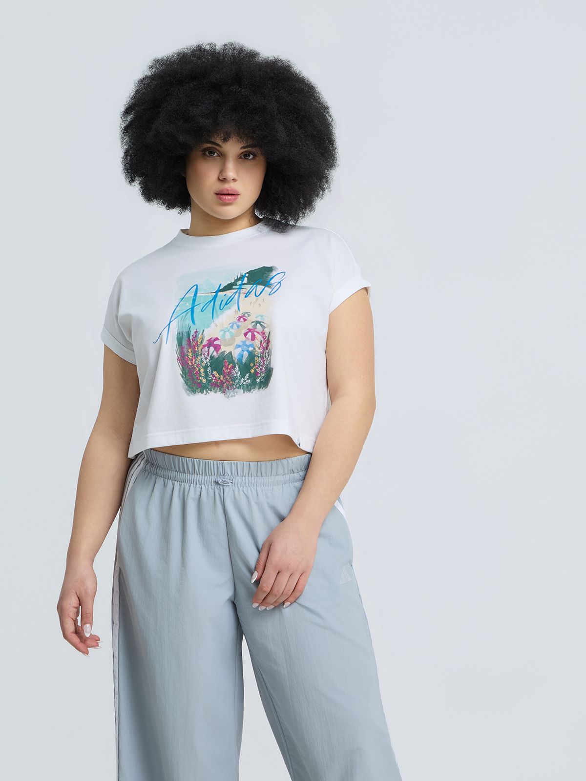Summer Romance Graphic T-shirt