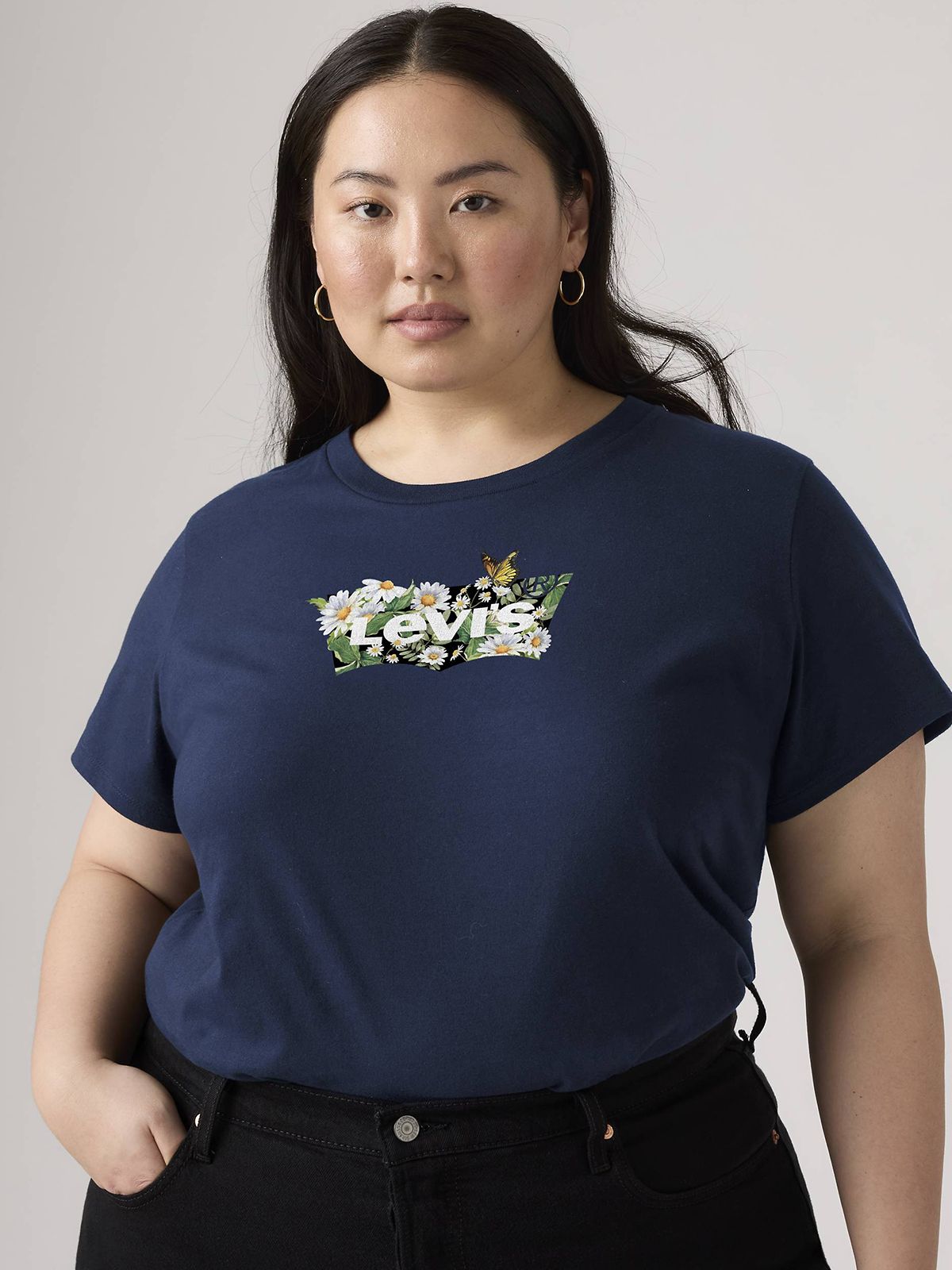 The Perfect Tee Daisy Navy Blue