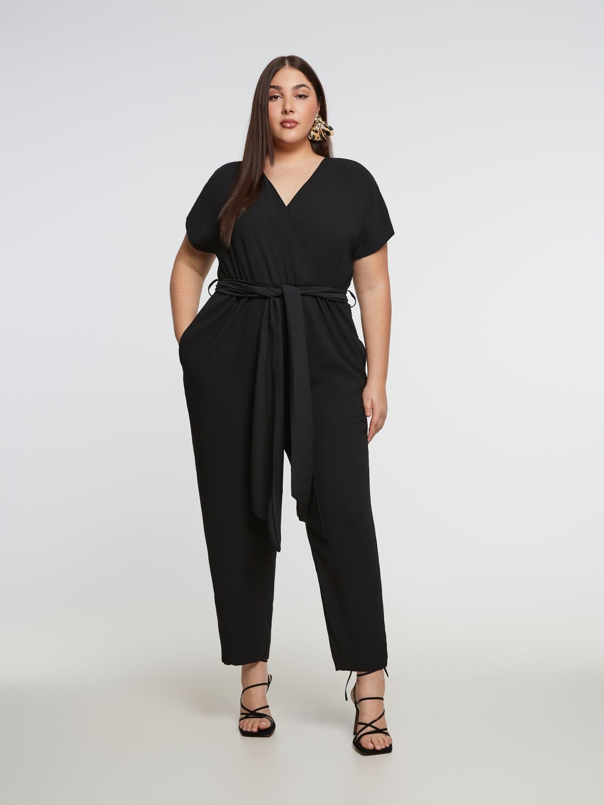 Mat Fashion Ολόσωμη κρουαζέ φόρμα με δέσιμο Μαυρο