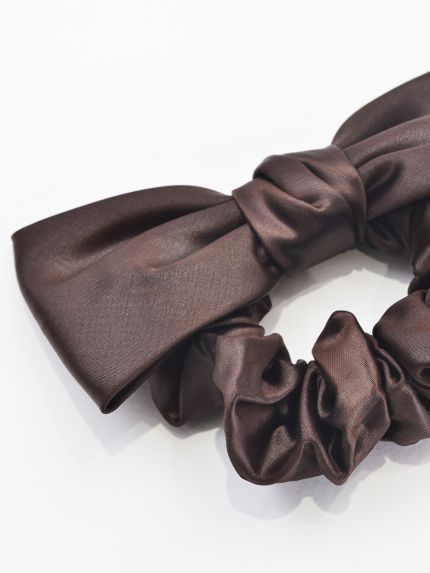 Scrunchie σατέν με φιόγκο