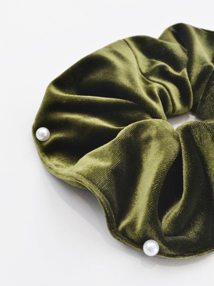 Scrunchie βελούδινο με πέρλες